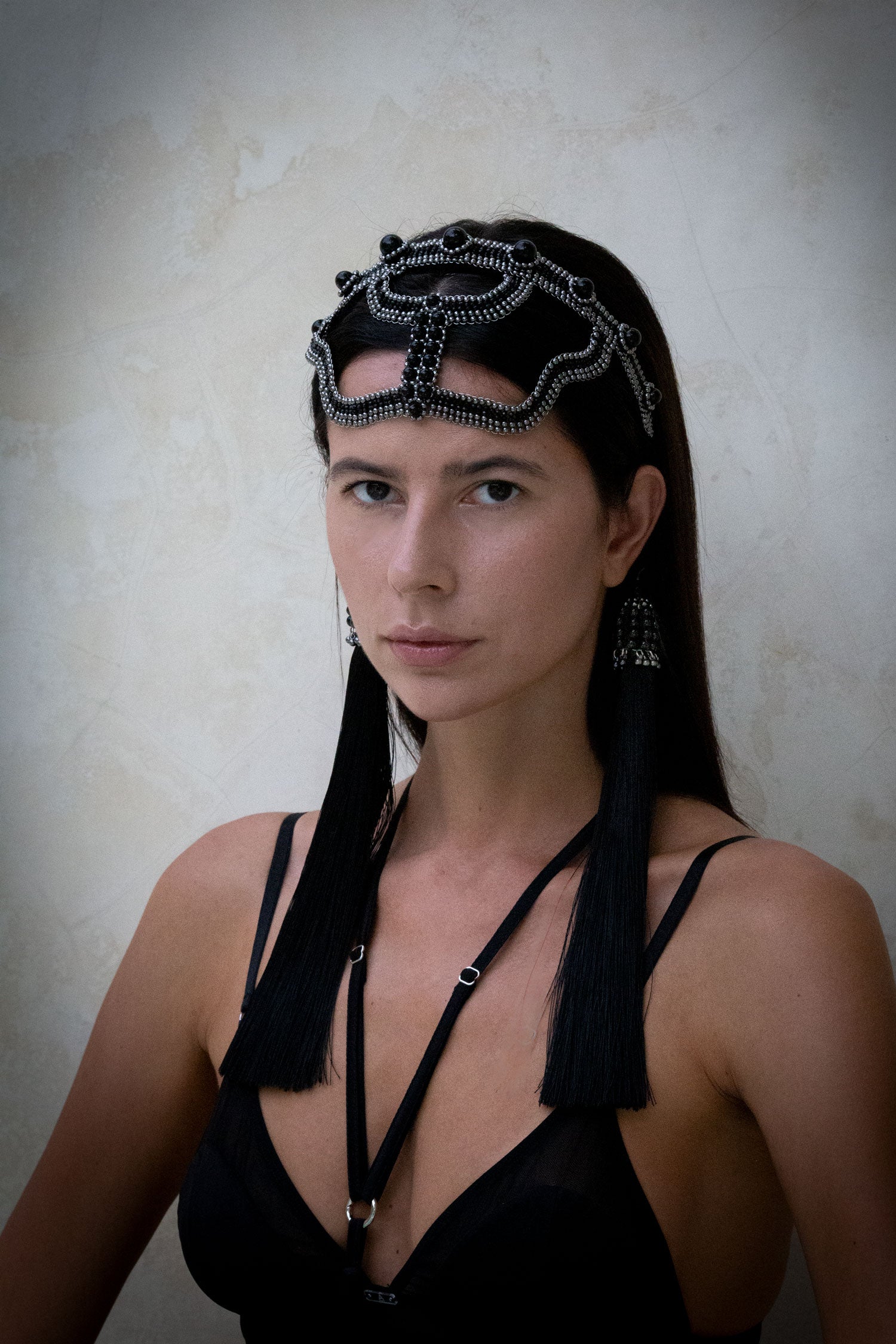 Khutulun Head Band in Jet Black