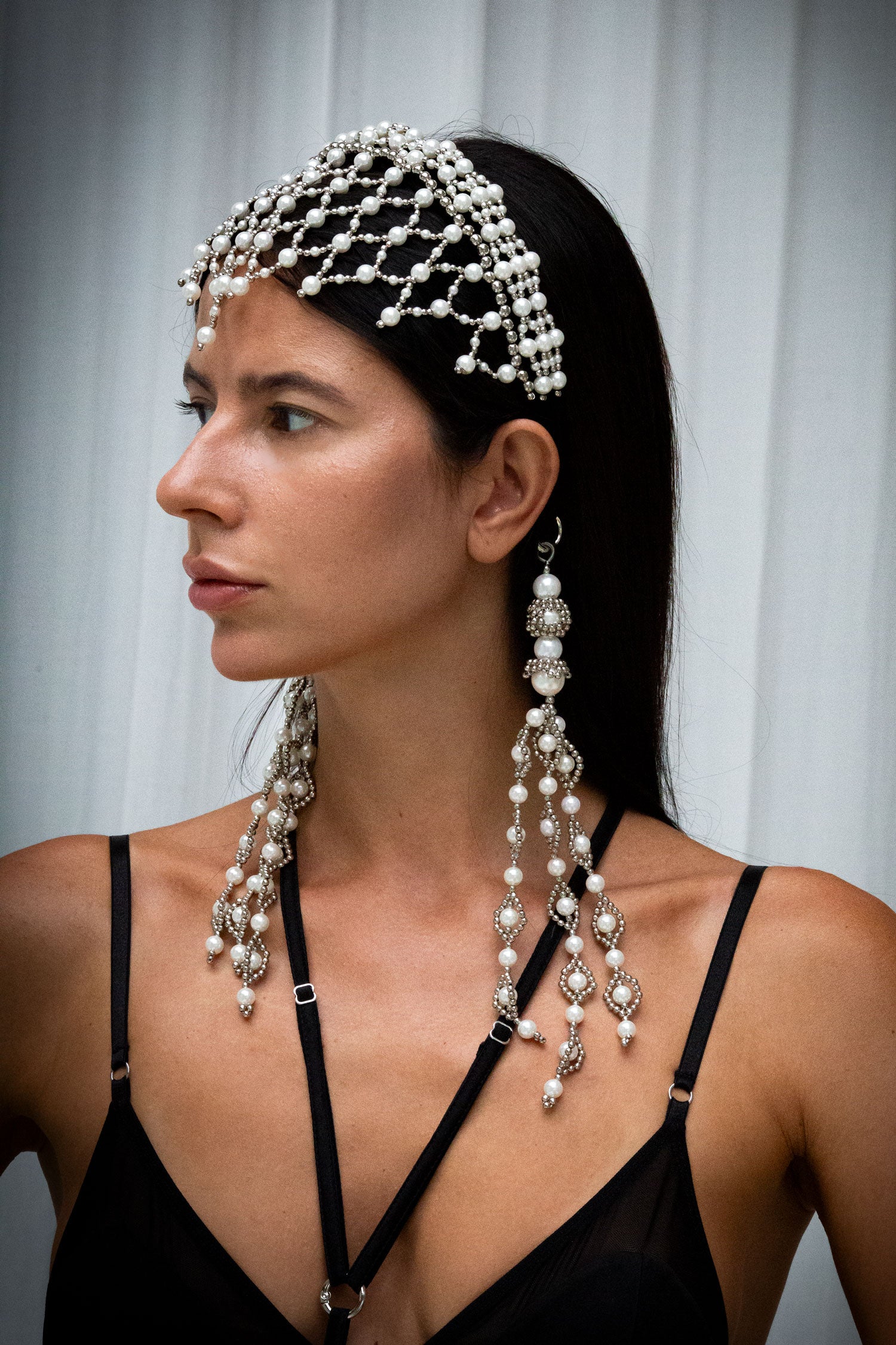 Freja Head Band in Pearl