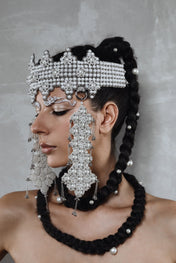 Sappho Crown with Reversible Clusters 