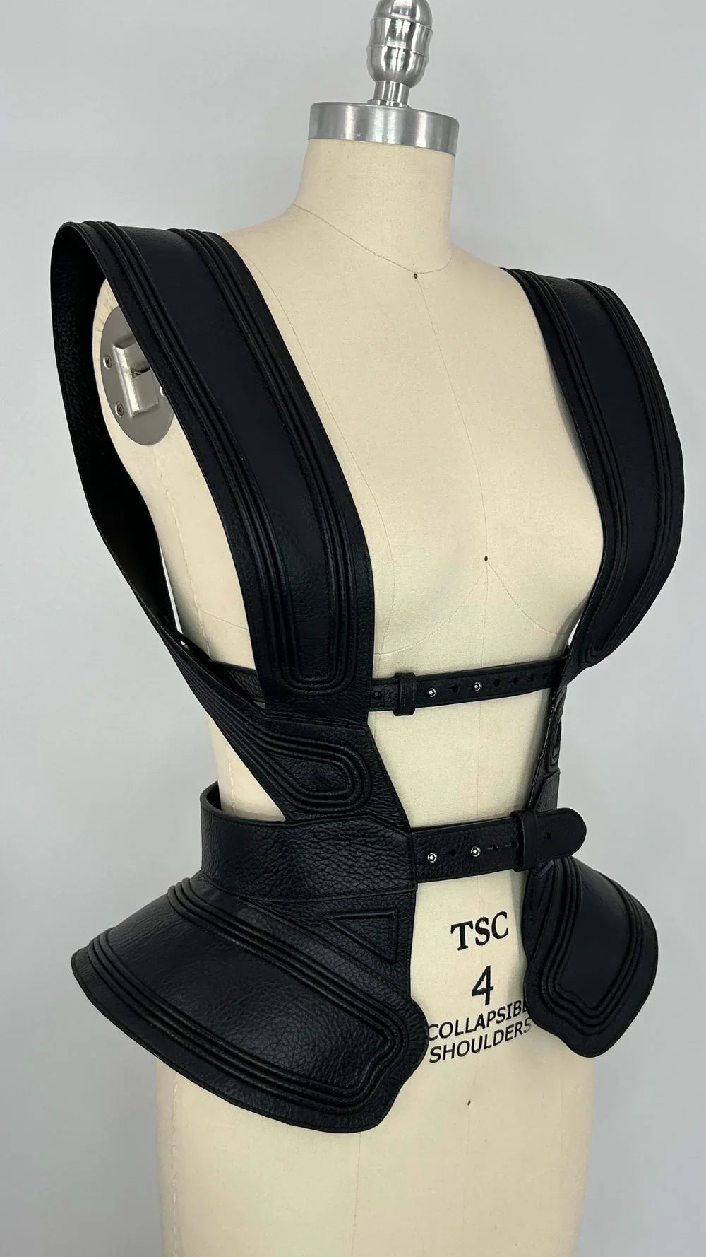 mannequin with premium leather tamoe 3d leather bodice in black by object and dawn